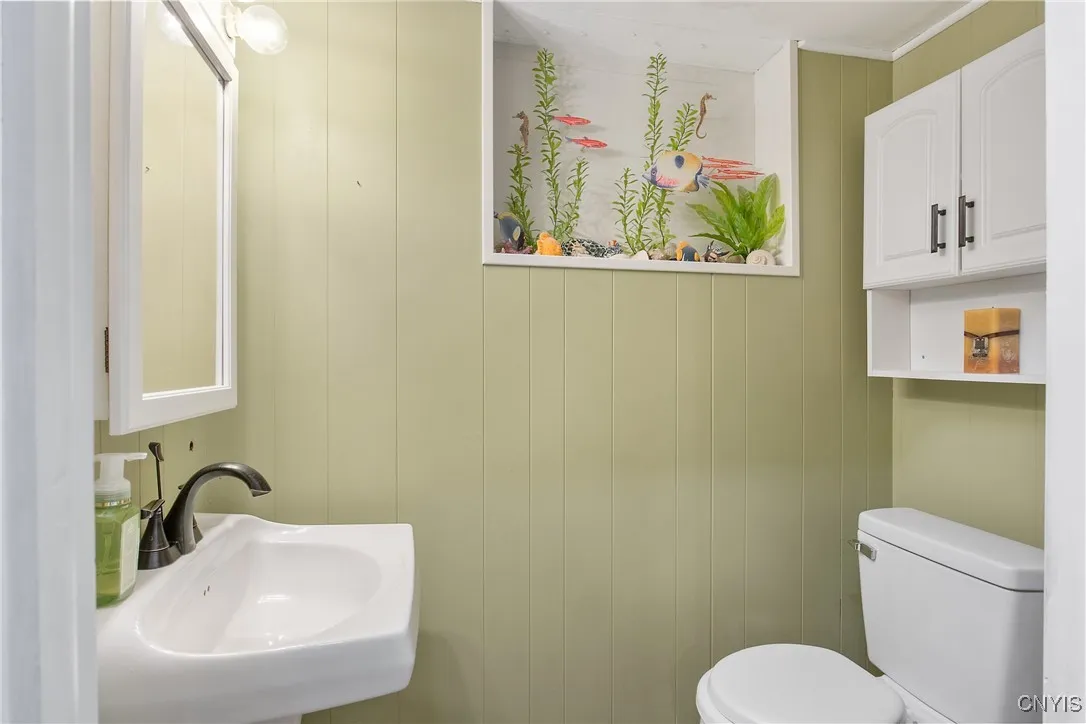 202 Resseguie Drive, Van Buren, New York 13209, Van Buren, New York 13209, 3 Bedrooms Bedrooms, 8 Rooms Rooms,1 BathroomBathrooms,Residential,For Sale,202 Resseguie Drive, Van Buren, New York 13209,S1622255