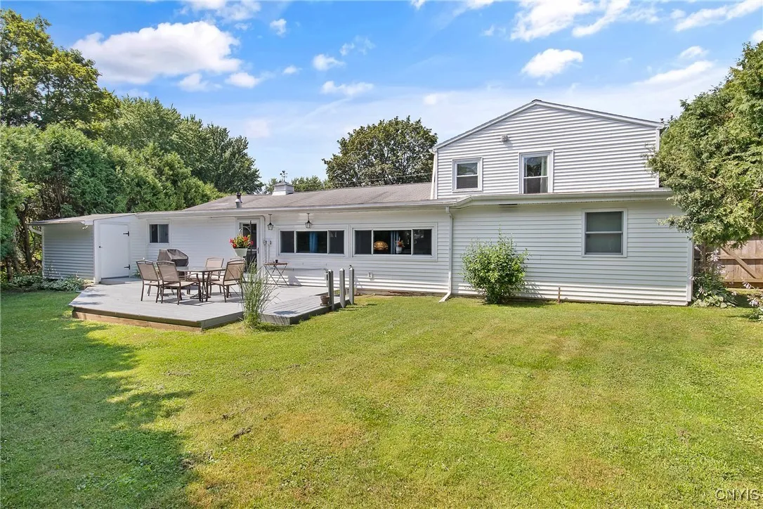 202 Resseguie Drive, Van Buren, New York 13209, Van Buren, New York 13209, 3 Bedrooms Bedrooms, 8 Rooms Rooms,1 BathroomBathrooms,Residential,For Sale,202 Resseguie Drive, Van Buren, New York 13209,S1622255
