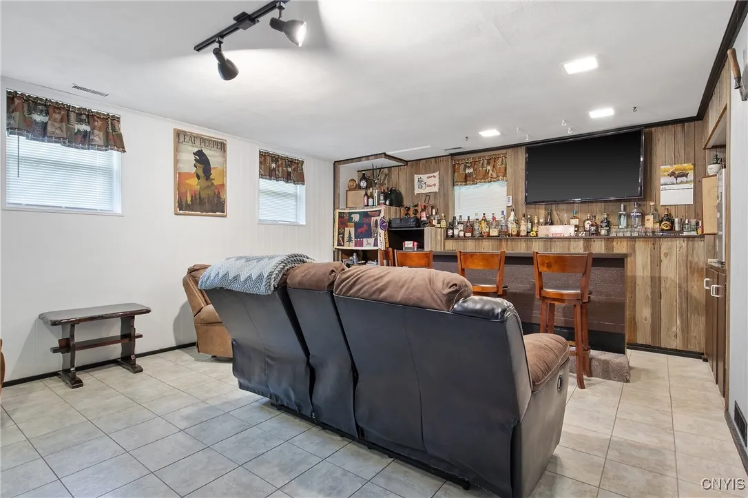 202 Resseguie Drive, Van Buren, New York 13209, Van Buren, New York 13209, 3 Bedrooms Bedrooms, 8 Rooms Rooms,1 BathroomBathrooms,Residential,For Sale,202 Resseguie Drive, Van Buren, New York 13209,S1622255