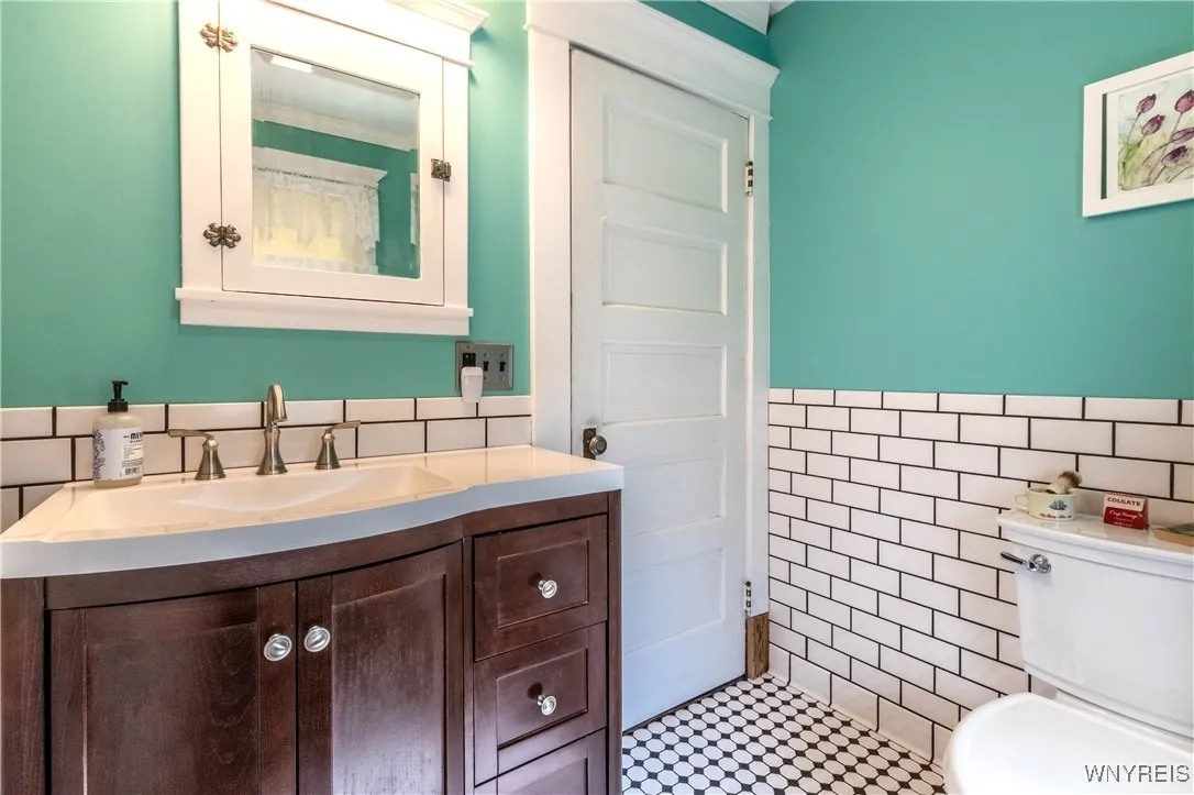 341 Utica Street Street, Tonawanda, New York 14150, Tonawanda, New York 14150, 3 Bedrooms Bedrooms, 10 Rooms Rooms,1 BathroomBathrooms,Residential,For Sale,341 Utica Street Street, Tonawanda, New York 14150,B1623154
