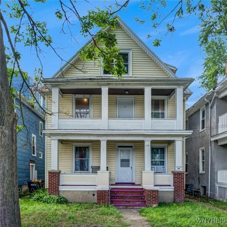 1537 La Salle Avenue, Niagara Falls, New York 1430, Niagara Falls, New York 14301, 6 Bedrooms Bedrooms, ,2 BathroomsBathrooms,Residential,For Sale,1537 La Salle Avenue, Niagara Falls, New York 1430,B1623417