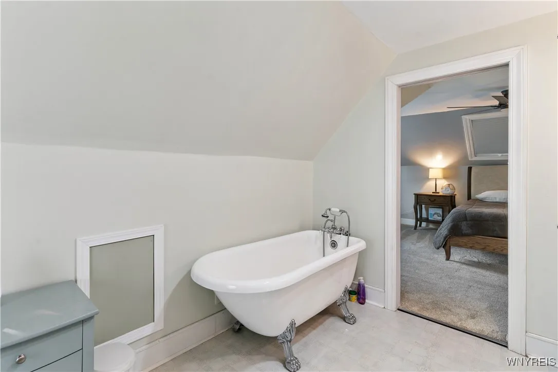 188 Hunt Avenue, Hamburg, New York 14075, Hamburg, New York 14075, 3 Bedrooms Bedrooms, 9 Rooms Rooms,2 BathroomsBathrooms,Residential,For Sale,188 Hunt Avenue, Hamburg, New York 14075,B1623325