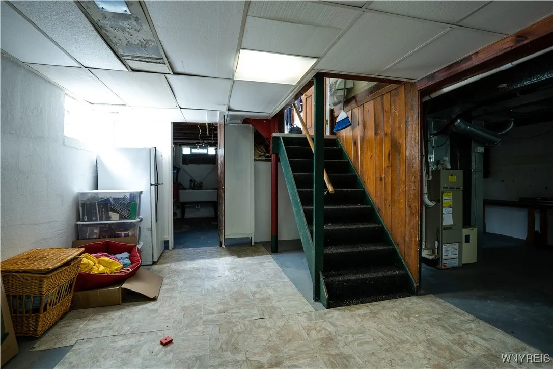 188 Hunt Avenue, Hamburg, New York 14075, Hamburg, New York 14075, 3 Bedrooms Bedrooms, 9 Rooms Rooms,2 BathroomsBathrooms,Residential,For Sale,188 Hunt Avenue, Hamburg, New York 14075,B1623325