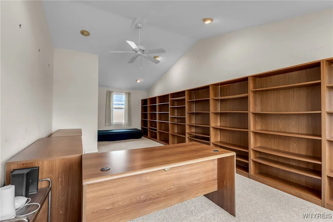 166 Kingsbury Lane, Tonawanda, New York 14150, Tonawanda, New York 14150, 3 Bedrooms Bedrooms, 6 Rooms Rooms,1 BathroomBathrooms,Residential,For Sale,166 Kingsbury Lane, Tonawanda, New York 14150,B1623116