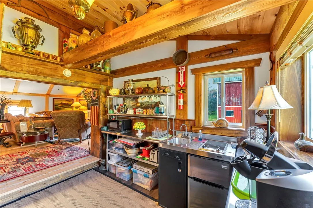 guest house kitchenette