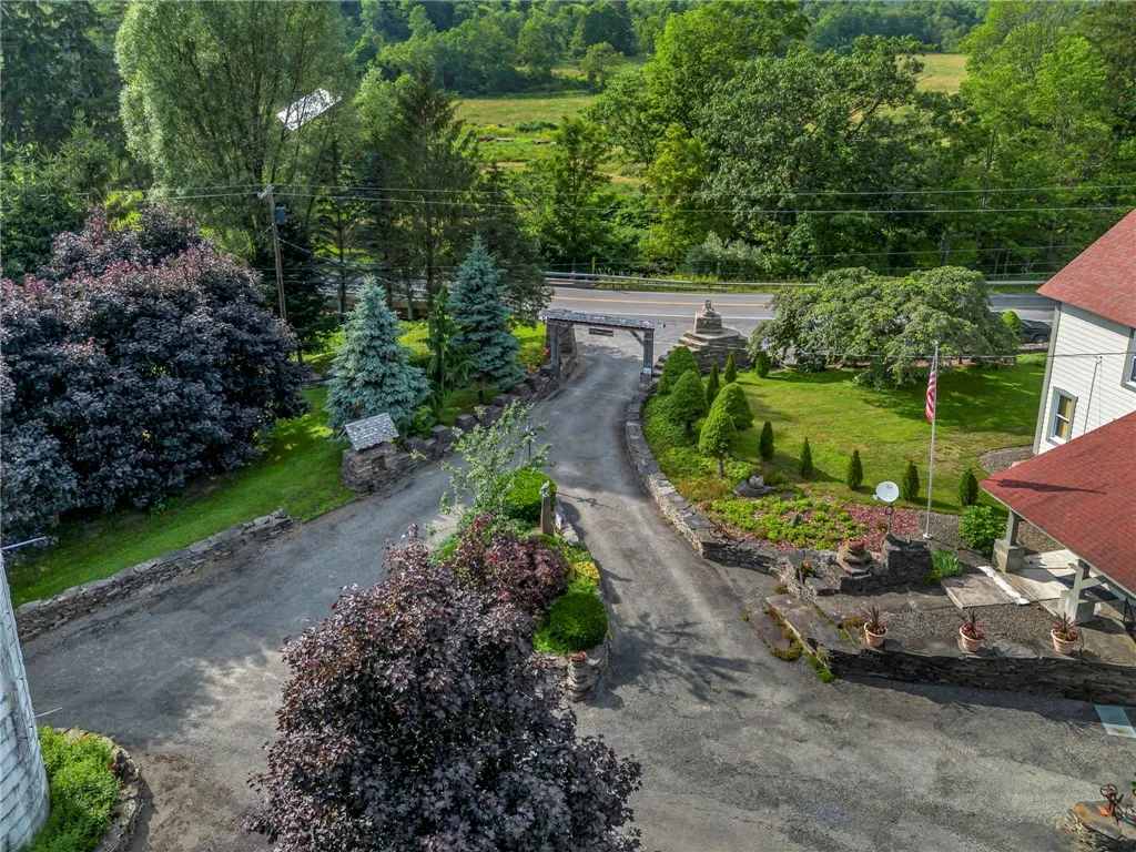 driveway with bluestone walls