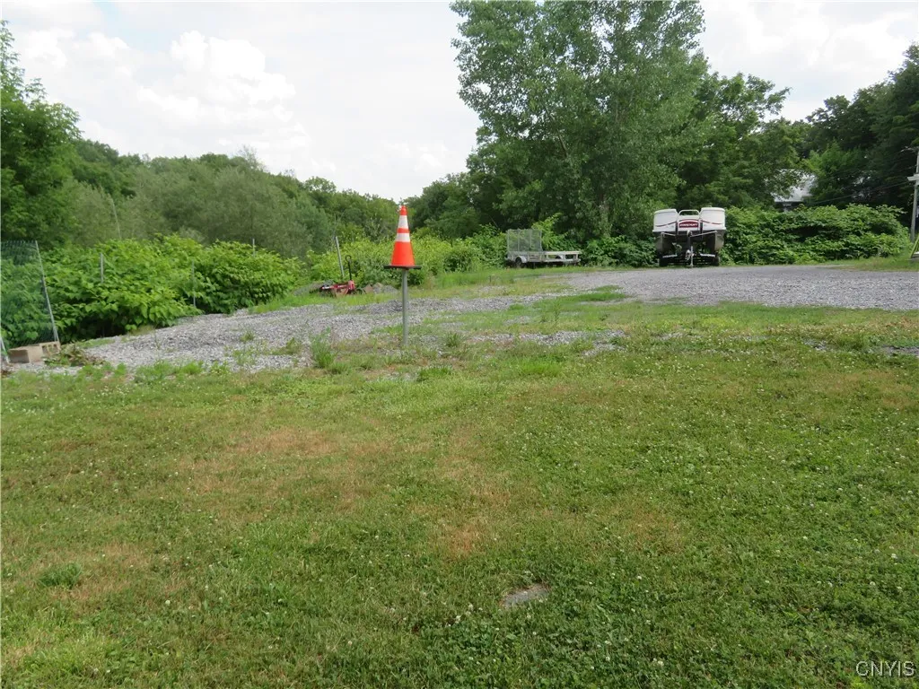 6306 Rt-291, Marcy, New York 13403, Marcy, New York 13403, 5 Bedrooms Bedrooms, ,4 BathroomsBathrooms,Residential,For Sale,6306 Rt-291, Marcy, New York 13403,S1623387