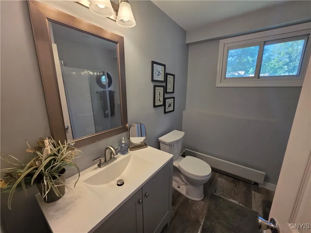 4945 Glen Robin Drive, Onondaga, New York 13215, Onondaga, New York 13215, 3 Bedrooms Bedrooms, 8 Rooms Rooms,1 BathroomBathrooms,Residential,For Sale,4945 Glen Robin Drive, Onondaga, New York 13215,S1619784