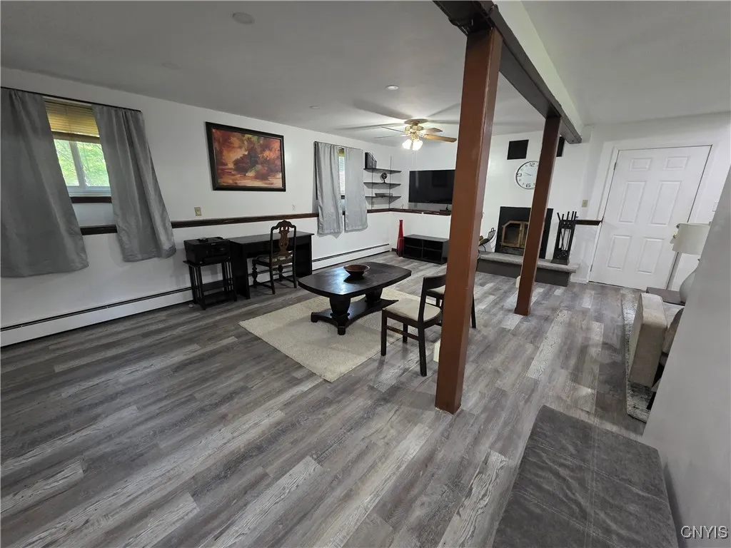 4945 Glen Robin Drive, Onondaga, New York 13215, Onondaga, New York 13215, 3 Bedrooms Bedrooms, 8 Rooms Rooms,1 BathroomBathrooms,Residential,For Sale,4945 Glen Robin Drive, Onondaga, New York 13215,S1619784