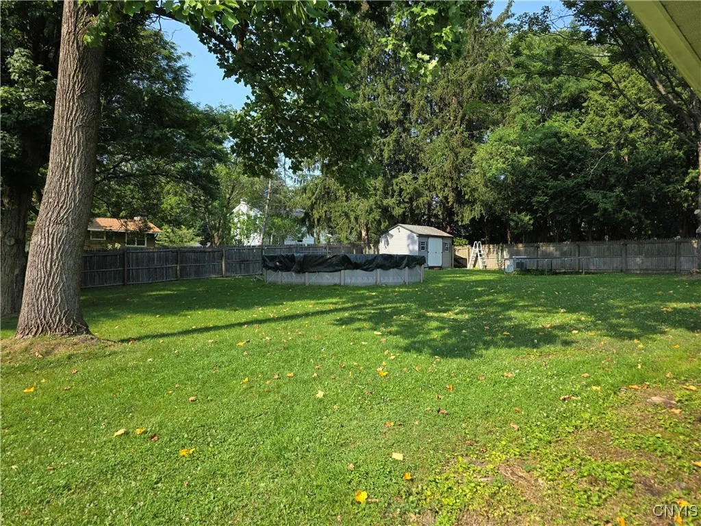 4945 Glen Robin Drive, Onondaga, New York 13215, Onondaga, New York 13215, 3 Bedrooms Bedrooms, 8 Rooms Rooms,1 BathroomBathrooms,Residential,For Sale,4945 Glen Robin Drive, Onondaga, New York 13215,S1619784