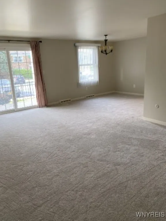 45 Guilford Lane 3, Amherst, New York 14221, Amherst, New York 14221, 1 Bedroom Bedrooms, 4 Rooms Rooms,1 BathroomBathrooms,Residential,For Sale,45 Guilford Lane 3, Amherst, New York 14221,B1623187