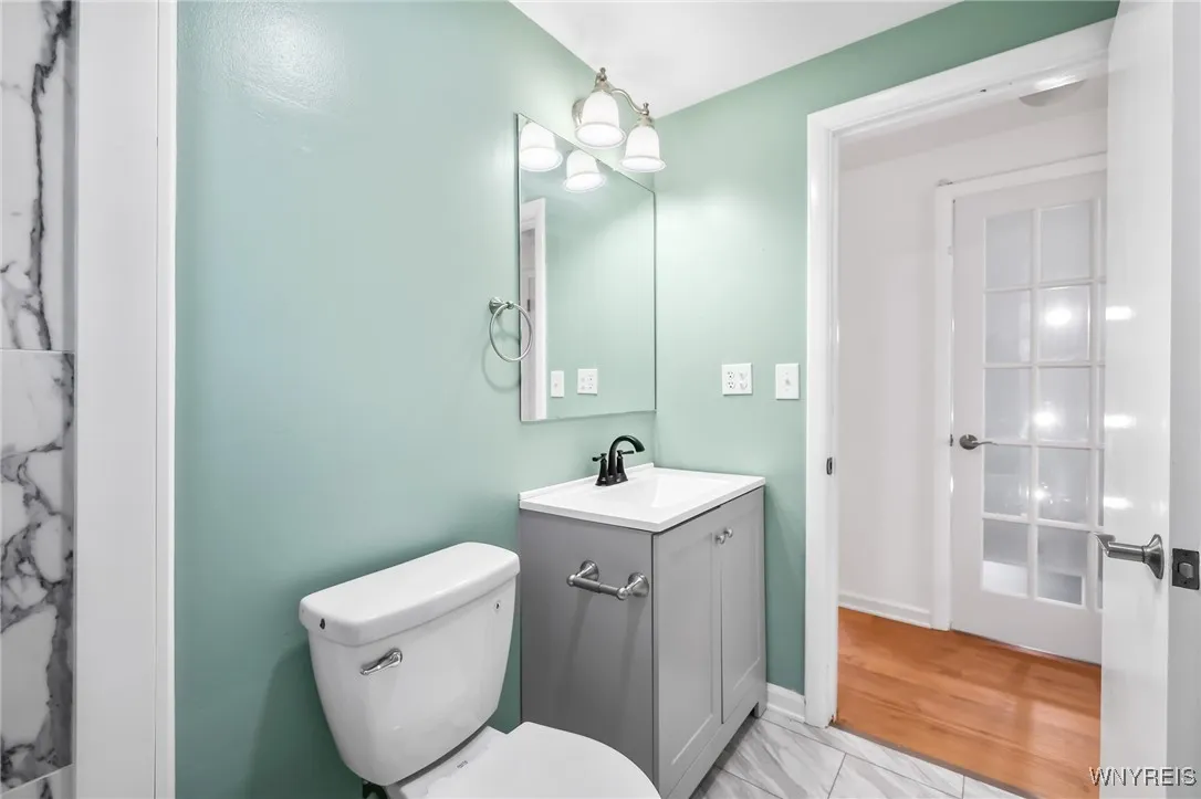 415 Linwood Avenue, North Tonawanda, New York 1412, North Tonawanda, New York 14120, 4 Bedrooms Bedrooms, 9 Rooms Rooms,1 BathroomBathrooms,Residential,For Sale,415 Linwood Avenue, North Tonawanda, New York 1412,B1622714