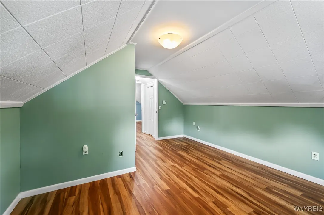415 Linwood Avenue, North Tonawanda, New York 1412, North Tonawanda, New York 14120, 4 Bedrooms Bedrooms, 9 Rooms Rooms,1 BathroomBathrooms,Residential,For Sale,415 Linwood Avenue, North Tonawanda, New York 1412,B1622714