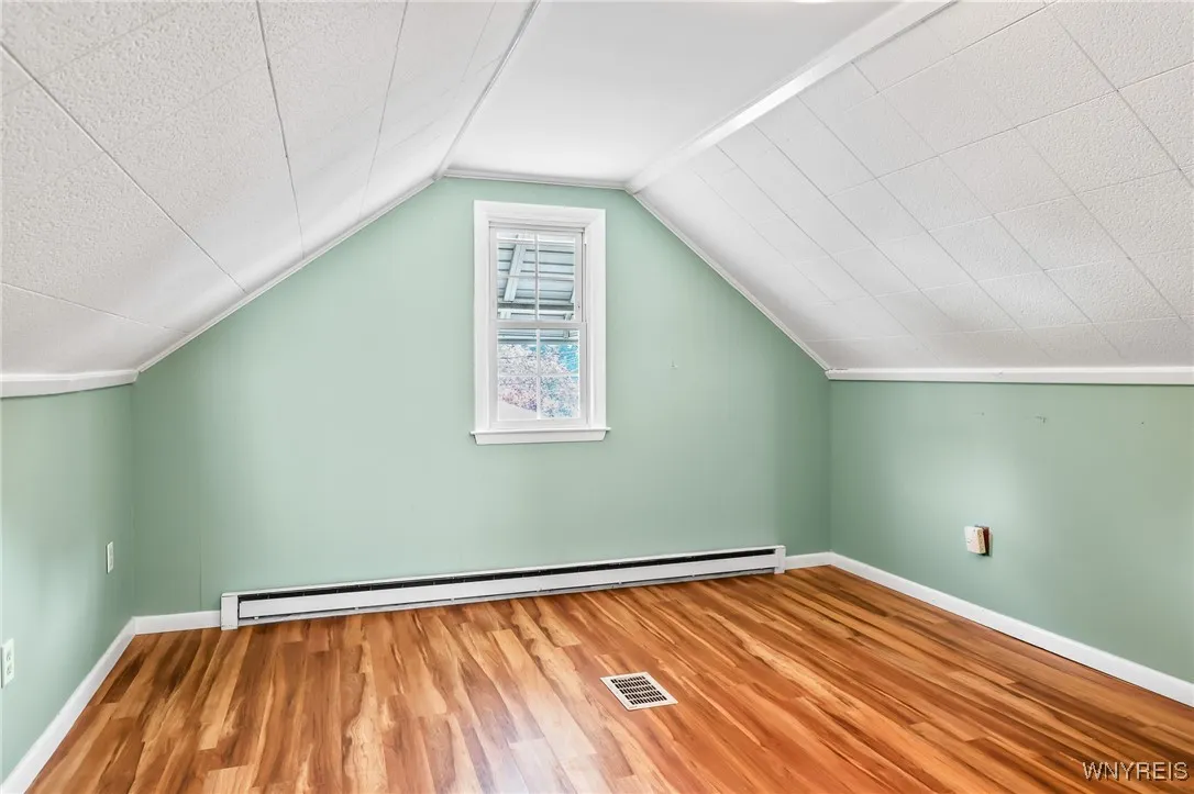 415 Linwood Avenue, North Tonawanda, New York 1412, North Tonawanda, New York 14120, 4 Bedrooms Bedrooms, 9 Rooms Rooms,1 BathroomBathrooms,Residential,For Sale,415 Linwood Avenue, North Tonawanda, New York 1412,B1622714