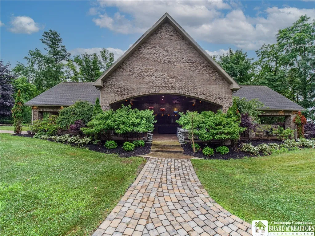 5630 West Lake Road, Portland, New York 14063, Portland, New York 14063, 5 Bedrooms Bedrooms, 16 Rooms Rooms,3 BathroomsBathrooms,Residential,For Sale,5630 West Lake Road, Portland, New York 14063,0,R1623264