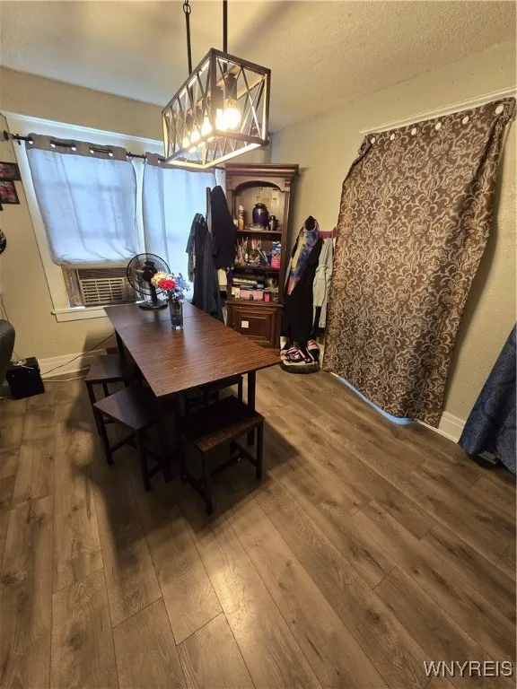 108 Argus Street, Buffalo, New York 14207, Buffalo, New York 14207, 3 Bedrooms Bedrooms, 9 Rooms Rooms,1 BathroomBathrooms,Residential,For Sale,108 Argus Street, Buffalo, New York 14207,B1623328