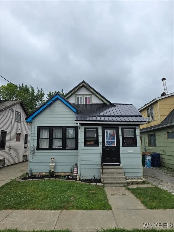 108 Argus Street, Buffalo, New York 14207, Buffalo, New York 14207, 3 Bedrooms Bedrooms, 9 Rooms Rooms,1 BathroomBathrooms,Residential,Closed,108 Argus Street, Buffalo, New York 14207,0,B1623328