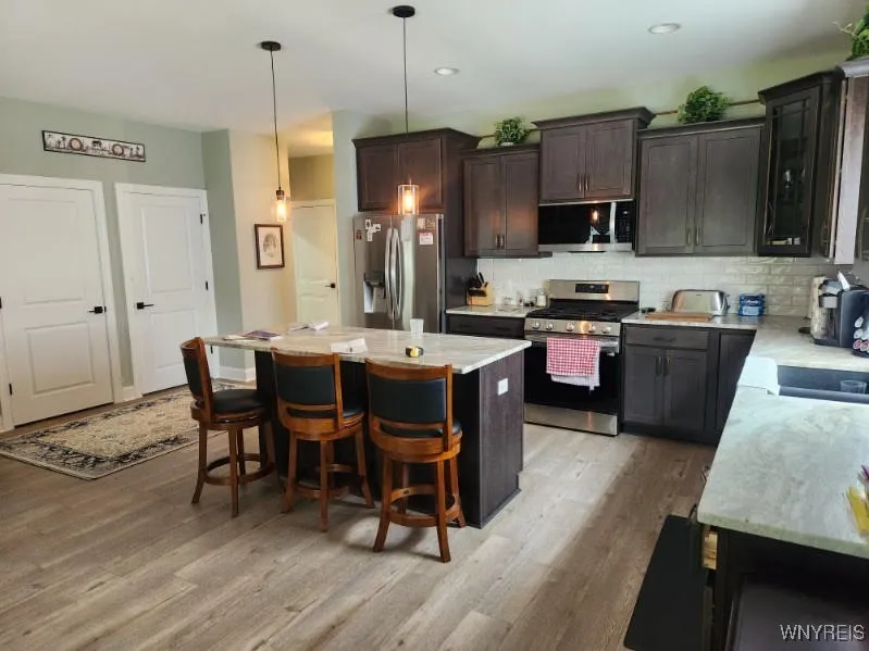3836 Forest Park Way, Wheatfield, New York 14120, Wheatfield, New York 14120, 2 Bedrooms Bedrooms, 5 Rooms Rooms,2 BathroomsBathrooms,Residential,For Sale,3836 Forest Park Way, Wheatfield, New York 14120,B1623343