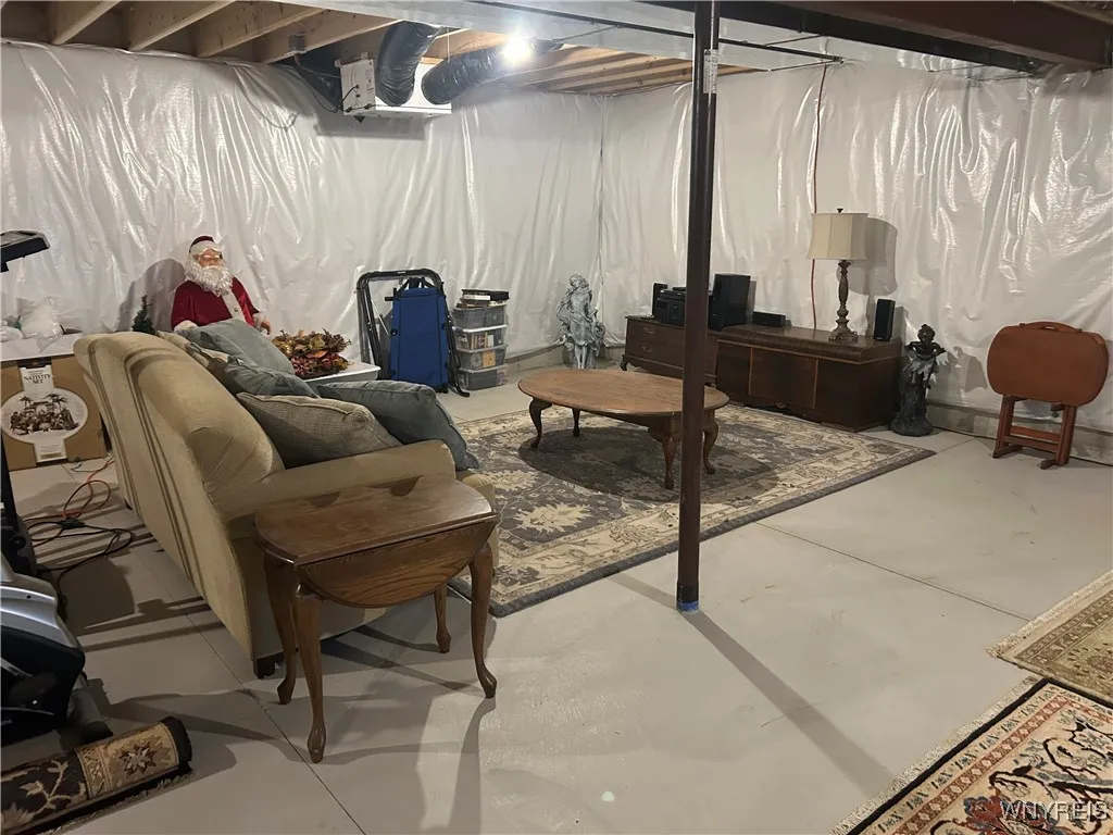 3836 Forest Park Way, Wheatfield, New York 14120, Wheatfield, New York 14120, 2 Bedrooms Bedrooms, 5 Rooms Rooms,2 BathroomsBathrooms,Residential,For Sale,3836 Forest Park Way, Wheatfield, New York 14120,B1623343