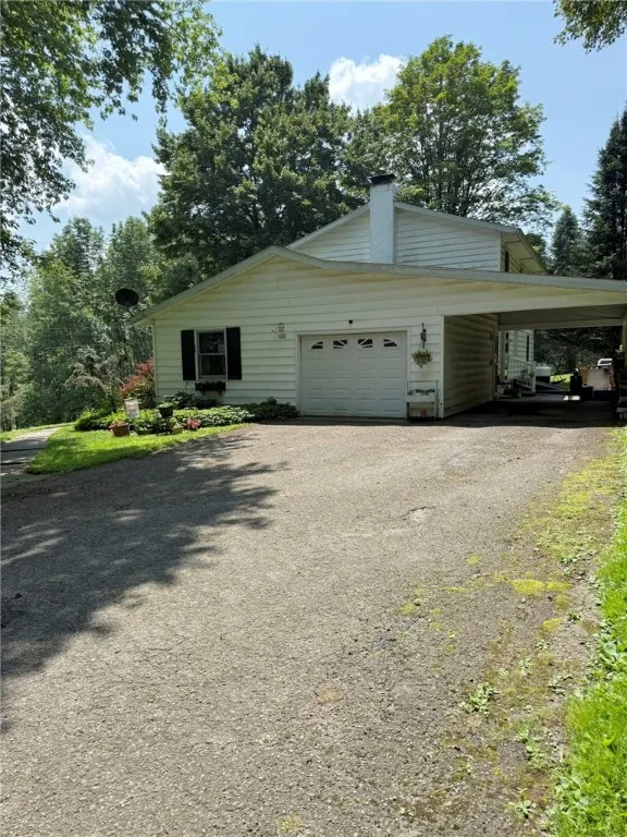 120 Scott Carpenter Road, Oxford, New York 13830, Oxford, New York 13830, 4 Bedrooms Bedrooms, 8 Rooms Rooms,2 BathroomsBathrooms,Residential,For Sale,120 Scott Carpenter Road, Oxford, New York 13830,R1623335