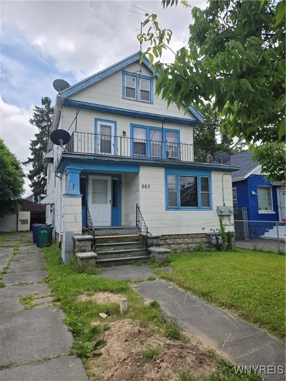 563 Lasalle Avenue, Buffalo, New York 14215, Buffalo, New York 14215, 6 Bedrooms Bedrooms, ,3 BathroomsBathrooms,Residential,Closed,563 Lasalle Avenue, Buffalo, New York 14215,0,B1622473