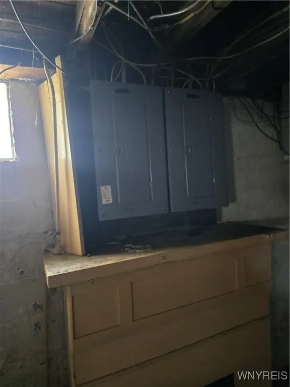 563 Lasalle Avenue, Buffalo, New York 14215, Buffalo, New York 14215, 6 Bedrooms Bedrooms, ,3 BathroomsBathrooms,Residential,Closed,563 Lasalle Avenue, Buffalo, New York 14215,0,B1622473