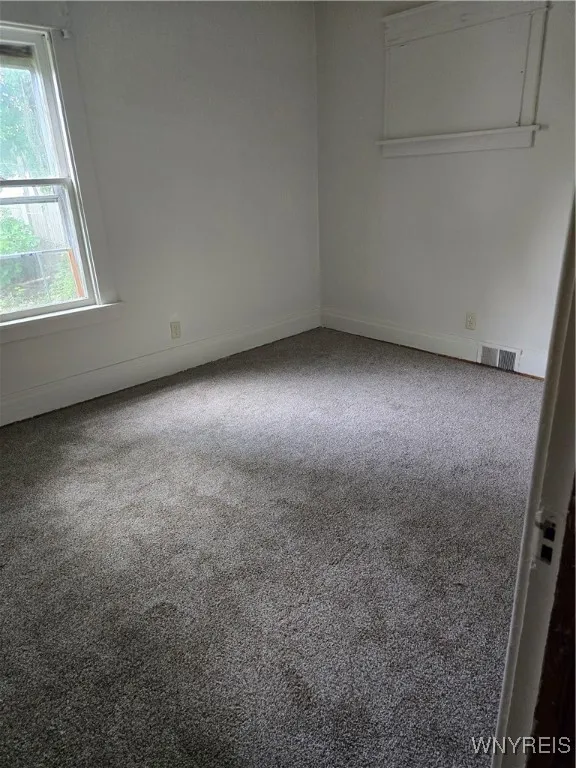 563 Lasalle Avenue, Buffalo, New York 14215, Buffalo, New York 14215, 6 Bedrooms Bedrooms, ,3 BathroomsBathrooms,Residential,Closed,563 Lasalle Avenue, Buffalo, New York 14215,0,B1622473