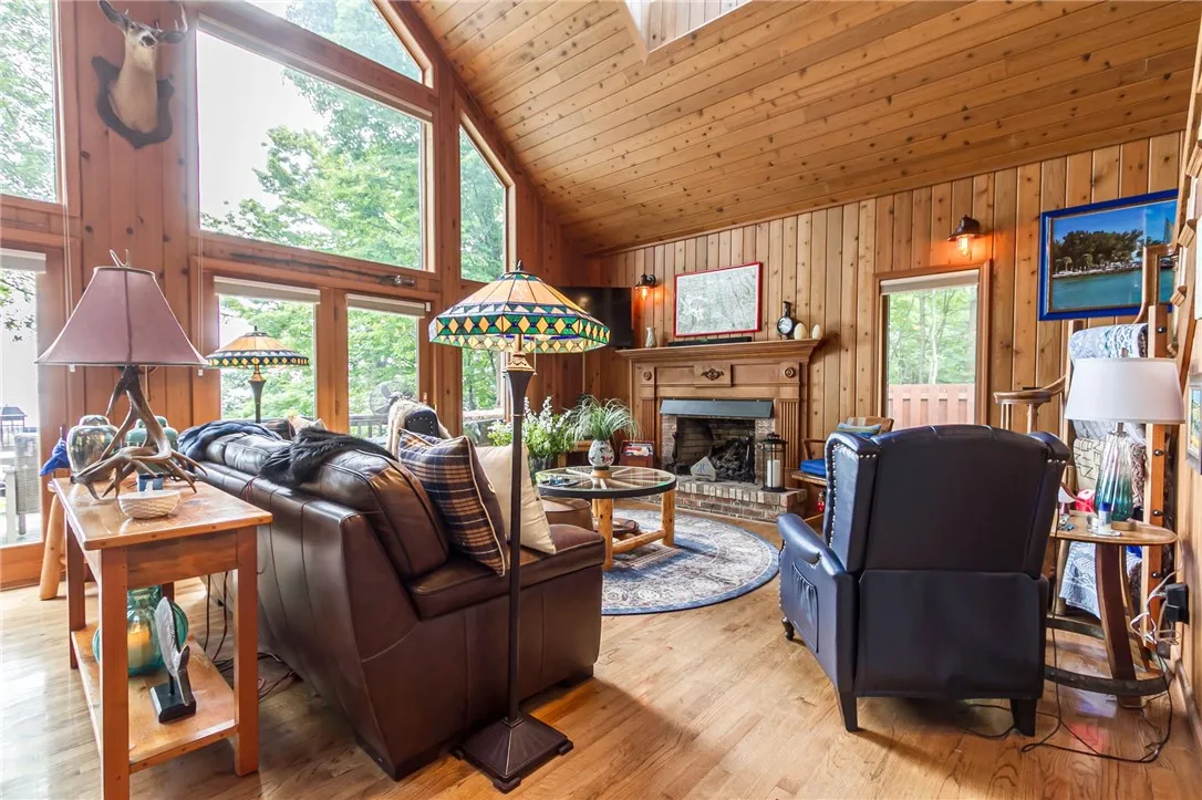 1965 Perry Point Road, Torrey, New York 14527, Torrey, New York 14527, 4 Bedrooms Bedrooms, 9 Rooms Rooms,3 BathroomsBathrooms,Residential,For Sale,1965 Perry Point Road, Torrey, New York 14527,R1622711
