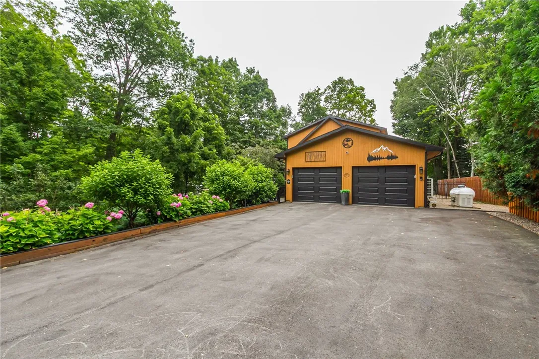 1965 Perry Point Road, Torrey, New York 14527, Torrey, New York 14527, 4 Bedrooms Bedrooms, 9 Rooms Rooms,3 BathroomsBathrooms,Residential,For Sale,1965 Perry Point Road, Torrey, New York 14527,R1622711