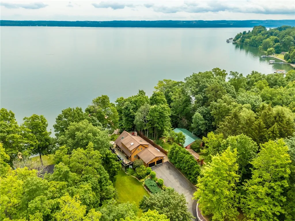 1965 Perry Point Road, Torrey, New York 14527, Torrey, New York 14527, 4 Bedrooms Bedrooms, 9 Rooms Rooms,3 BathroomsBathrooms,Residential,For Sale,1965 Perry Point Road, Torrey, New York 14527,R1622711