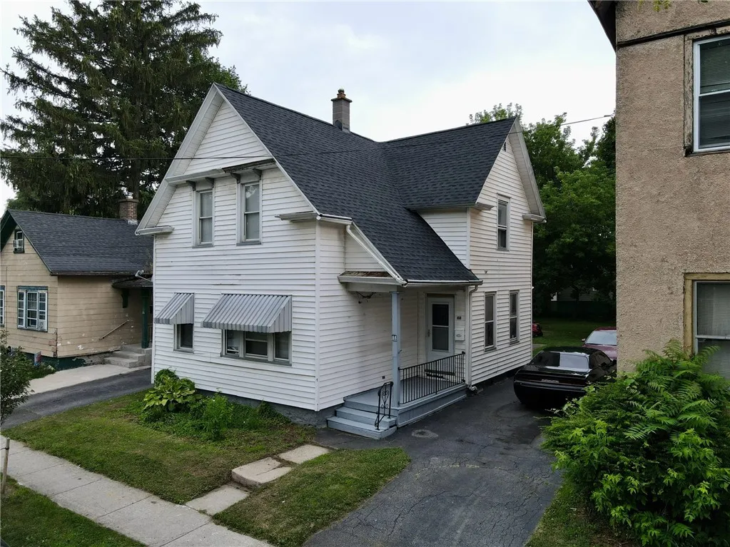 68 Evergreen Street, Rochester, New York 14605, Rochester, New York 14605, 3 Bedrooms Bedrooms, 6 Rooms Rooms,1 BathroomBathrooms,Residential,For Sale,68 Evergreen Street, Rochester, New York 14605,R1623258