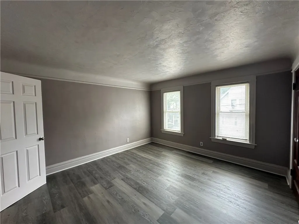 68 Evergreen Street, Rochester, New York 14605, Rochester, New York 14605, 3 Bedrooms Bedrooms, 6 Rooms Rooms,1 BathroomBathrooms,Residential,For Sale,68 Evergreen Street, Rochester, New York 14605,R1623258
