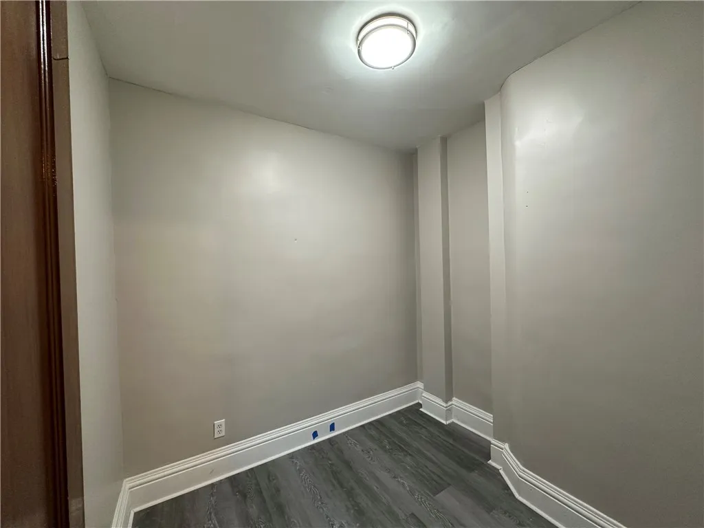 68 Evergreen Street, Rochester, New York 14605, Rochester, New York 14605, 3 Bedrooms Bedrooms, 6 Rooms Rooms,1 BathroomBathrooms,Residential,For Sale,68 Evergreen Street, Rochester, New York 14605,R1623258