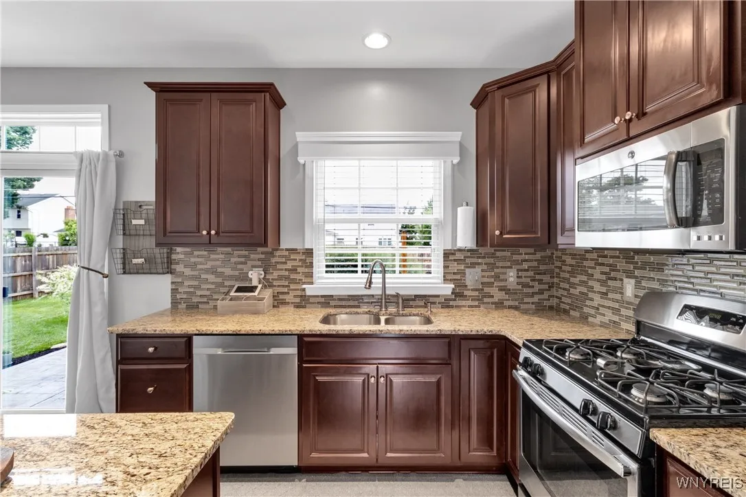 84 John Alex Drive, West Seneca, New York 14224, West Seneca, New York 14224, 4 Bedrooms Bedrooms, 8 Rooms Rooms,2 BathroomsBathrooms,Residential,Closed,84 John Alex Drive, West Seneca, New York 14224,0,B1623072