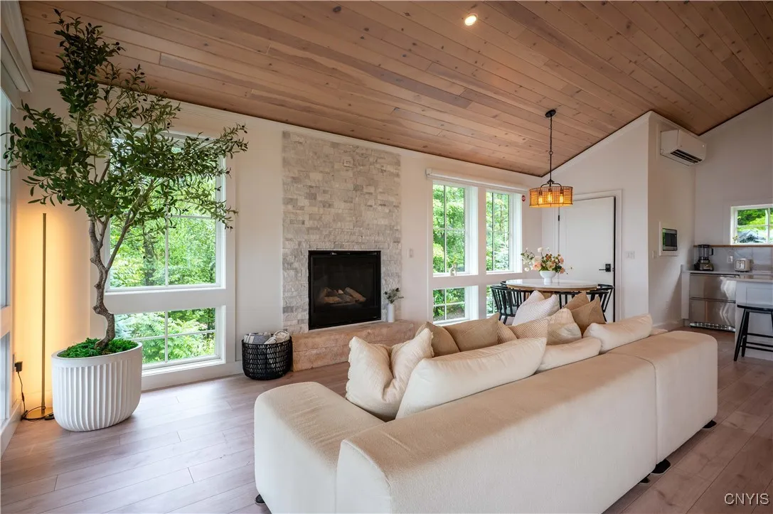 Villa Living Room