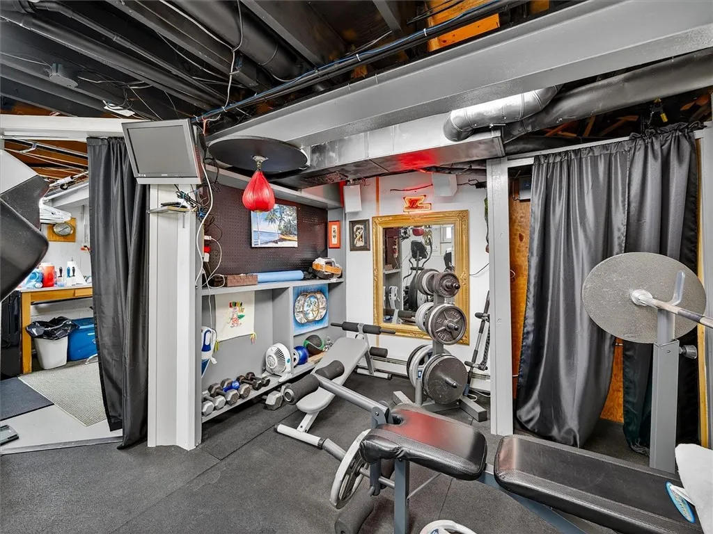 49 Hidden Valley Road, Gates, New York 14624, Gates, New York 14624, 4 Bedrooms Bedrooms, 8 Rooms Rooms,2 BathroomsBathrooms,Residential,Closed,49 Hidden Valley Road, Gates, New York 14624,0,R1619648