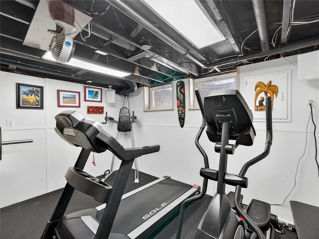 49 Hidden Valley Road, Gates, New York 14624, Gates, New York 14624, 4 Bedrooms Bedrooms, 8 Rooms Rooms,2 BathroomsBathrooms,Residential,Closed,49 Hidden Valley Road, Gates, New York 14624,0,R1619648