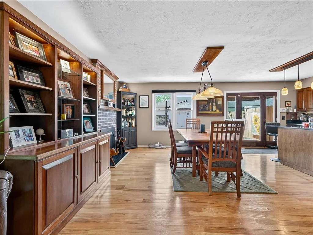 49 Hidden Valley Road, Gates, New York 14624, Gates, New York 14624, 4 Bedrooms Bedrooms, 8 Rooms Rooms,2 BathroomsBathrooms,Residential,Closed,49 Hidden Valley Road, Gates, New York 14624,0,R1619648