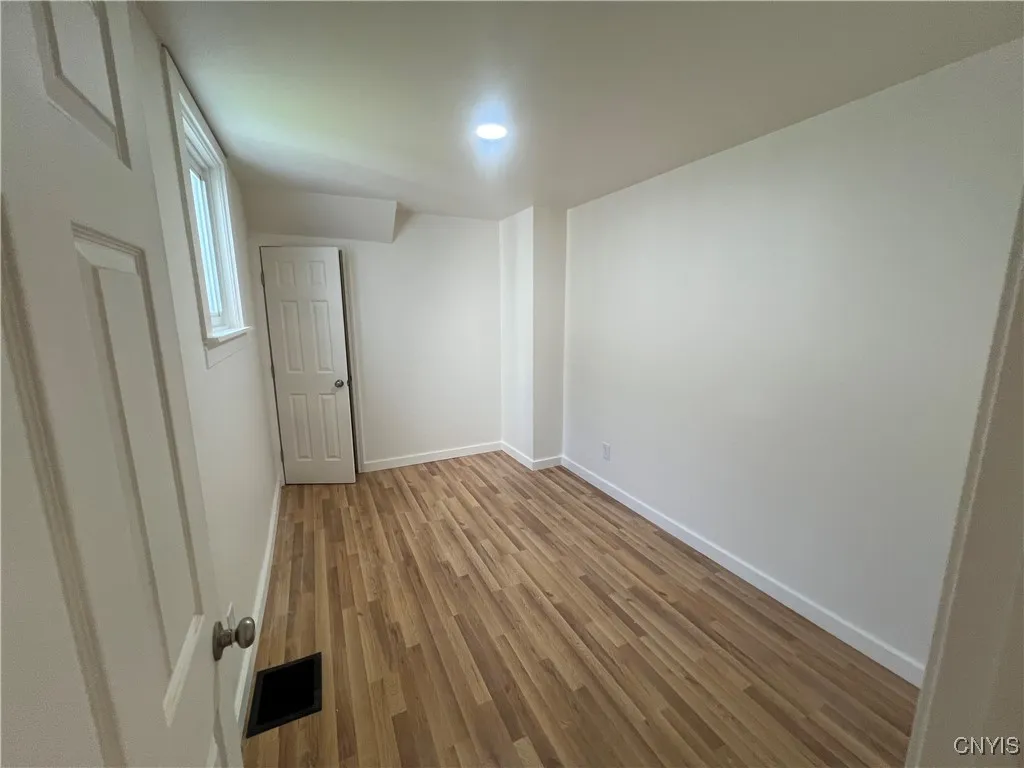 291 West 2nd Street, Oswego, New York 13126, Oswego, New York 13126, 3 Bedrooms Bedrooms, 6 Rooms Rooms,1 BathroomBathrooms,Residential Lease,For Rent,291 West 2nd Street, Oswego, New York 13126,S1623467