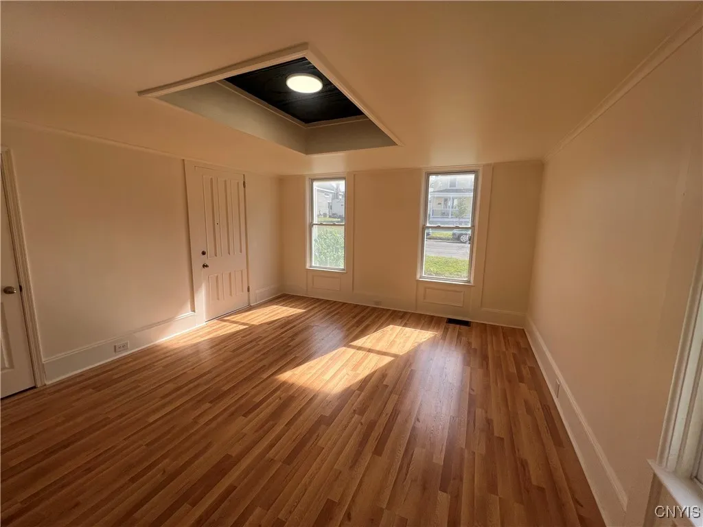 291 West 2nd Street, Oswego, New York 13126, Oswego, New York 13126, 3 Bedrooms Bedrooms, 6 Rooms Rooms,1 BathroomBathrooms,Residential Lease,For Rent,291 West 2nd Street, Oswego, New York 13126,S1623467