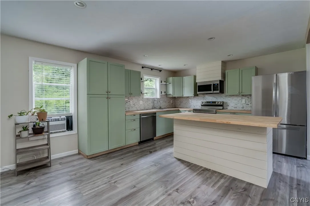 22335 Card Road, Rutland, New York 13612, Rutland, New York 13612, 3 Bedrooms Bedrooms, 8 Rooms Rooms,2 BathroomsBathrooms,Residential,For Sale,22335 Card Road, Rutland, New York 13612,S1623462