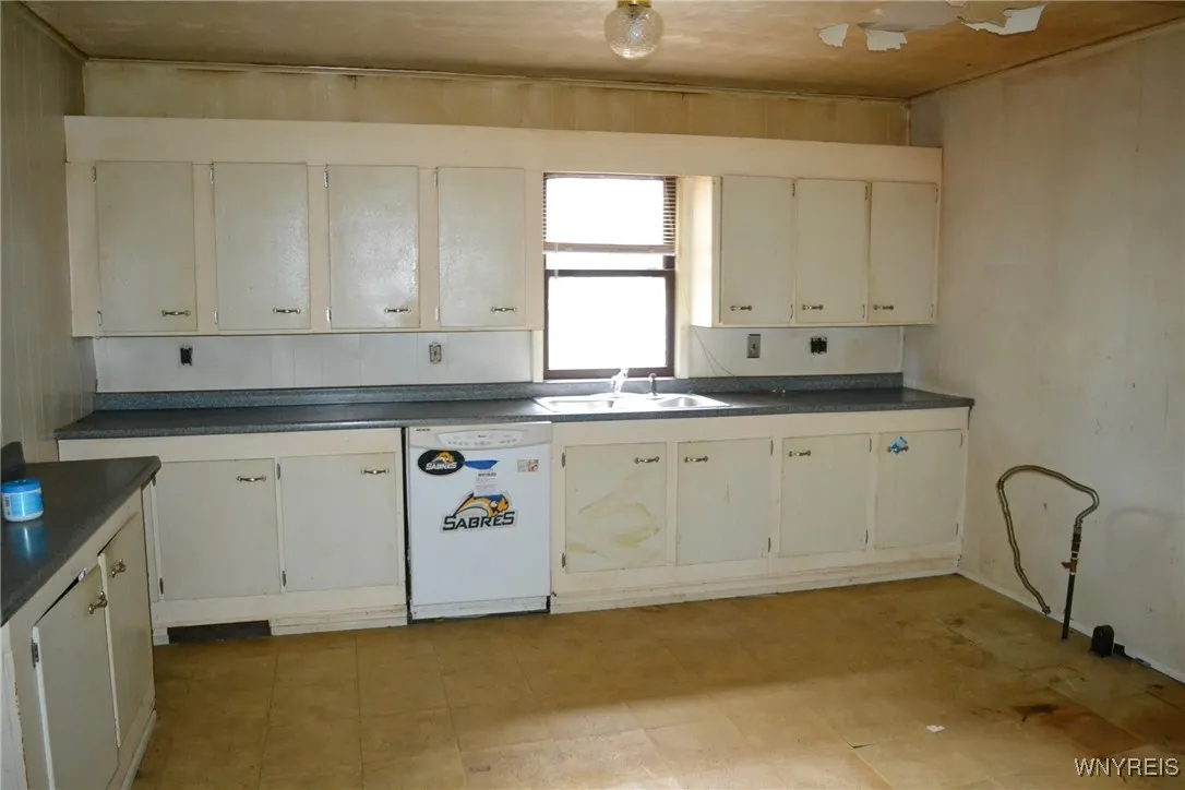 352 Palmer Street, Persia, New York 14070, Persia, New York 14070, 3 Bedrooms Bedrooms, 5 Rooms Rooms,1 BathroomBathrooms,Residential,For Sale,352 Palmer Street, Persia, New York 14070,B1623489