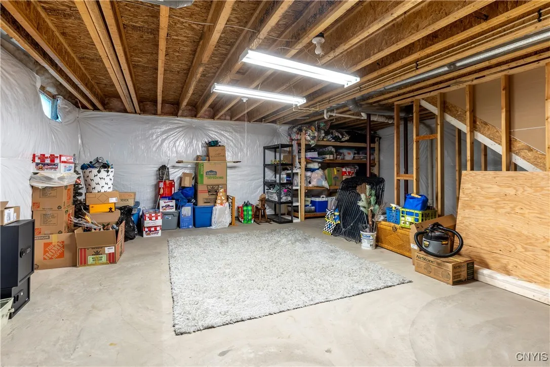 107 Shire Way, Camillus, New York 13031, Camillus, New York 13031, 3 Bedrooms Bedrooms, 8 Rooms Rooms,2 BathroomsBathrooms,Residential,For Sale,107 Shire Way, Camillus, New York 13031,S1618484