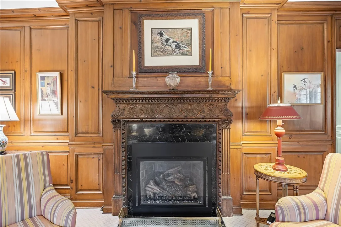 2 Buckingham Street, Rochester, New York 14607, Rochester, New York 14607, 5 Bedrooms Bedrooms, 10 Rooms Rooms,3 BathroomsBathrooms,Residential,For Sale,2 Buckingham Street, Rochester, New York 14607,R1607952