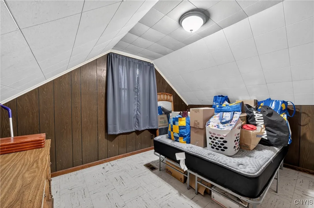 117 Edden Lane, Clay, New York 13212, Clay, New York 13212, 4 Bedrooms Bedrooms, 7 Rooms Rooms,1 BathroomBathrooms,Residential,For Sale,117 Edden Lane, Clay, New York 13212,S1623406