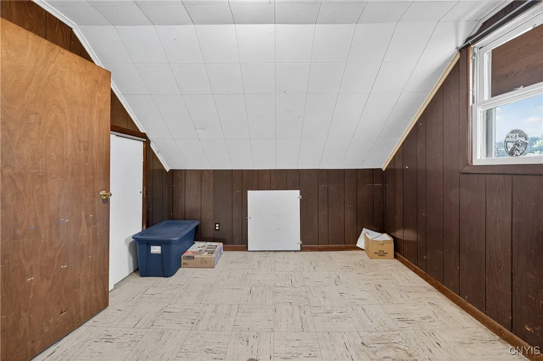 117 Edden Lane, Clay, New York 13212, Clay, New York 13212, 4 Bedrooms Bedrooms, 7 Rooms Rooms,1 BathroomBathrooms,Residential,For Sale,117 Edden Lane, Clay, New York 13212,S1623406