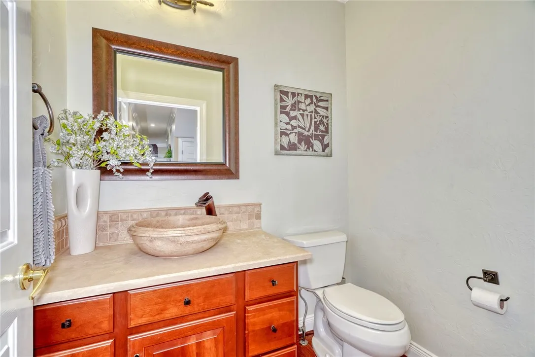 7650 Pine Tree Drive, Victor, New York 14564, Victor, New York 14564, 5 Bedrooms Bedrooms, 12 Rooms Rooms,4 BathroomsBathrooms,Residential,For Sale,7650 Pine Tree Drive, Victor, New York 14564,R1623351