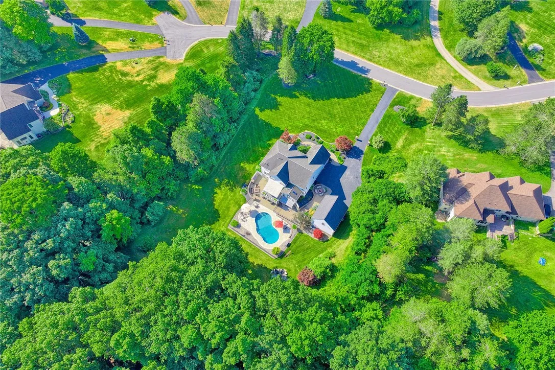 7650 Pine Tree Drive, Victor, New York 14564, Victor, New York 14564, 5 Bedrooms Bedrooms, 12 Rooms Rooms,4 BathroomsBathrooms,Residential,For Sale,7650 Pine Tree Drive, Victor, New York 14564,R1623351
