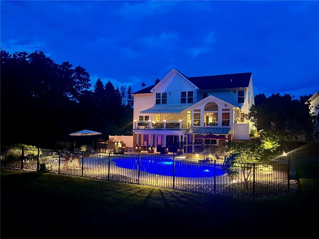 7650 Pine Tree Drive, Victor, New York 14564, Victor, New York 14564, 5 Bedrooms Bedrooms, 12 Rooms Rooms,4 BathroomsBathrooms,Residential,For Sale,7650 Pine Tree Drive, Victor, New York 14564,R1623351