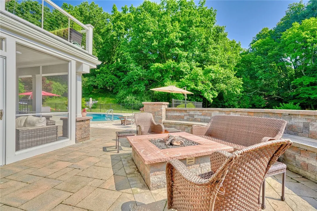 7650 Pine Tree Drive, Victor, New York 14564, Victor, New York 14564, 5 Bedrooms Bedrooms, 12 Rooms Rooms,4 BathroomsBathrooms,Residential,For Sale,7650 Pine Tree Drive, Victor, New York 14564,R1623351